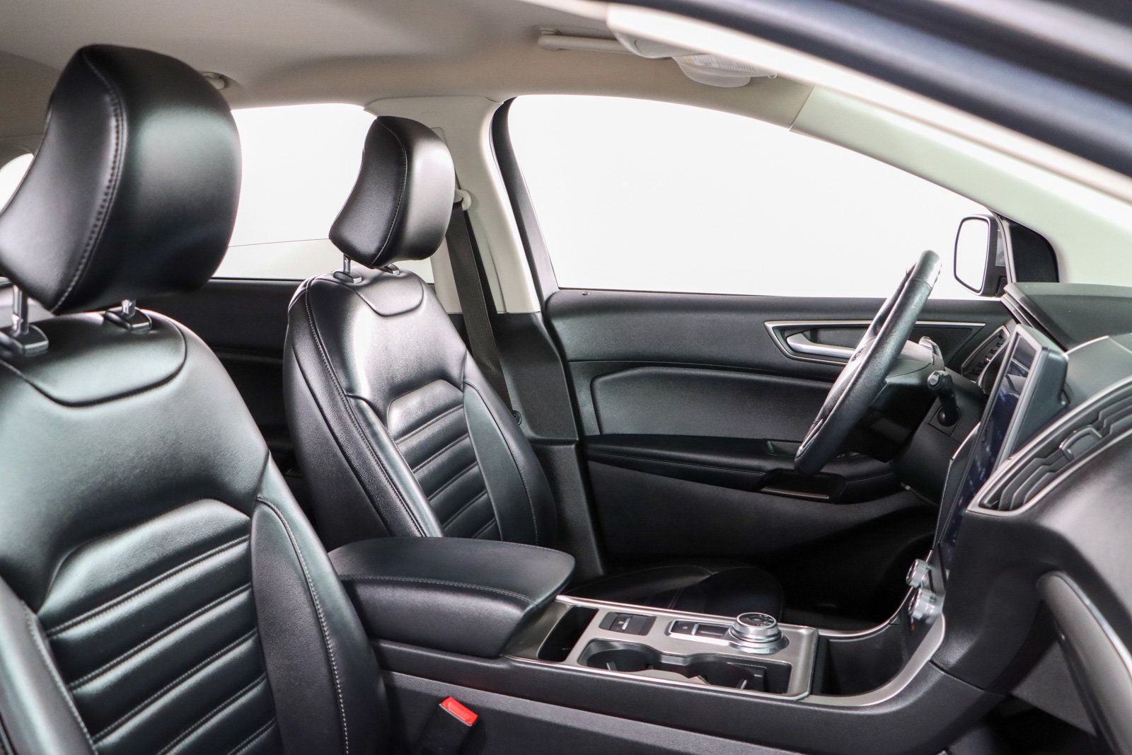Used 2022 Ford Edge SEL AWD/4WD image 26