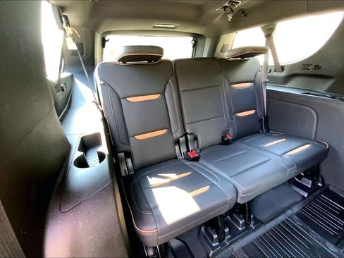 Used 2023 GMC Yukon XL AT4 AWD/4WD image 25