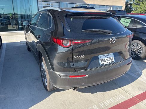 Used 2023 MAZDA CX-30 AWD 2.5 S w/ Premium Package image 7