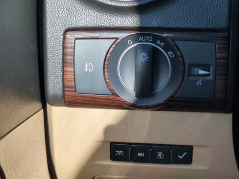 Used 2009 Saturn Vue XE w/ Premium Trim Package image 30