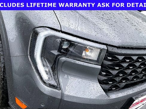 Used 2025 Ford Maverick Lariat w/ 4K Tow Package AWD/4WD image 23