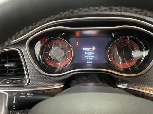 Used 2018 Dodge Challenger SRT Hellcat image 14