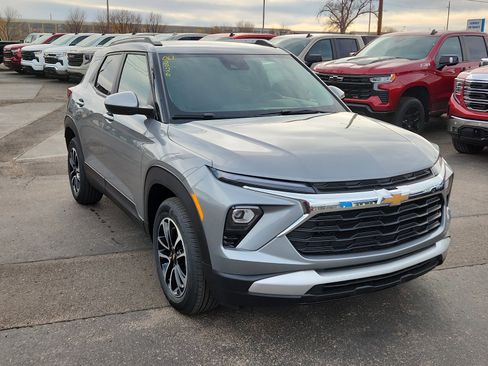 New 2026 Chevrolet TrailBlazer LT w/ LT Cold Weather Package image 6