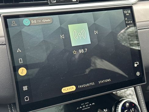 New 2025 Jaguar F-PACE R-Dynamic S image 18