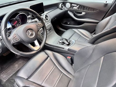 Used 2015 Mercedes-Benz C 300 4MATIC Sedan w/ Premium 1 Package image 9