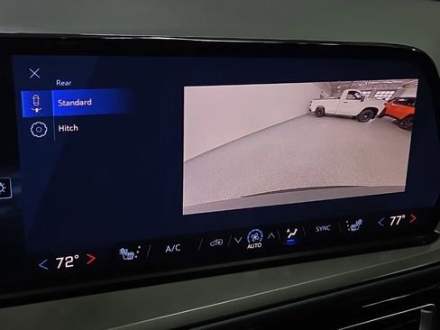 New 2026 Chevrolet Traverse LT image 23