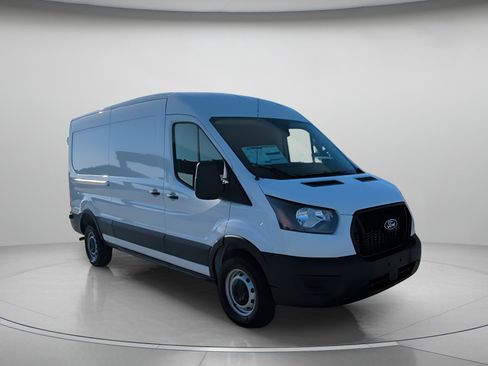 New 2026 Ford Transit 250 148 Medium Roof image 2