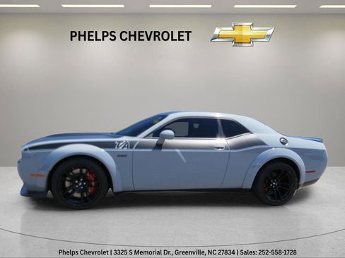 Used 2021 Dodge Challenger R/T Scat Pack RWD image 3