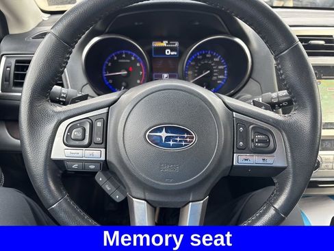 Used 2017 Subaru Outback 2.5i Limited image 16