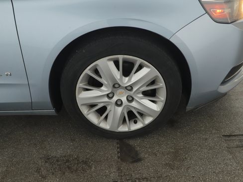 Used 2015 Chevrolet Impala LS image 7