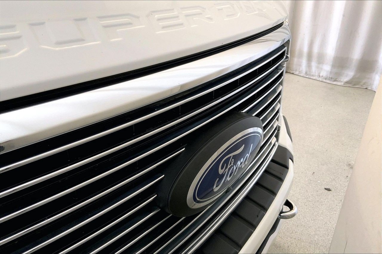 Used 2020 Ford F350 Limited AWD/4WD image 30