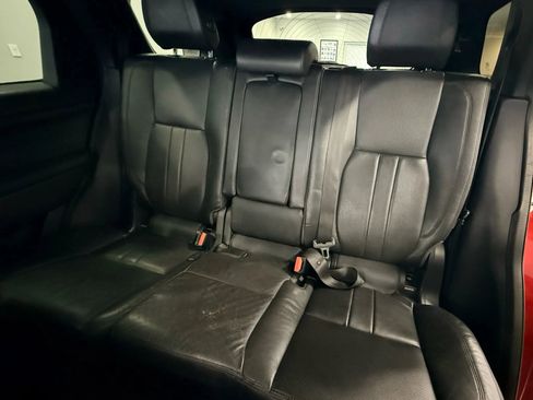 Used 2019 Land Rover Discovery Sport HSE image 11