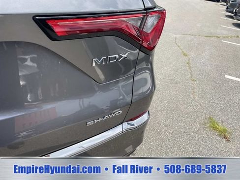 Used 2024 Acura MDX w/ Advance Package AWD/4WD image 5