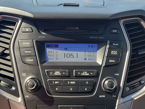 Used 2014 Hyundai Santa Fe Sport AWD/4WD image 12