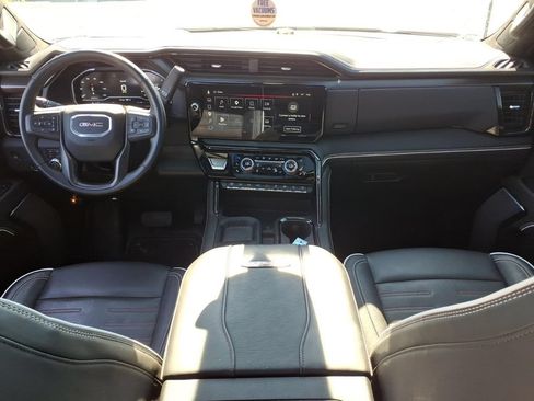 Used 2025 GMC Sierra 2500 AT4X AWD/4WD image 60