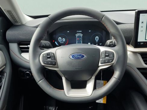 New 2026 Ford Explorer Active image 21