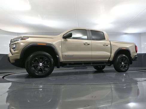 Used 2023 GMC Canyon Elevation w/ Elevation Premium Package AWD/4WD image 56
