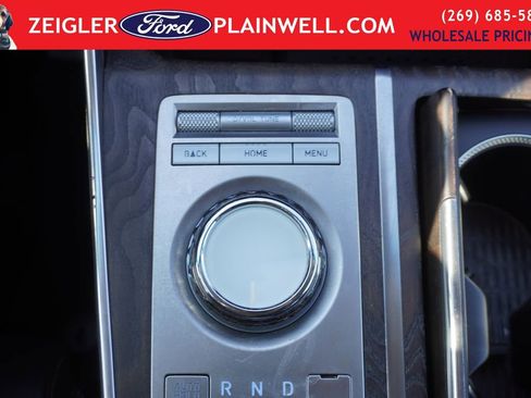 Used 2024 Genesis GV80 2.5T image 24