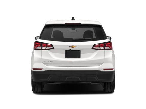 Used 2024 Chevrolet Equinox LS w/ Driver Confidence II Package FWD image 5