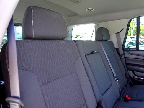 Used 2019 GMC Yukon SLE AWD/4WD image 13
