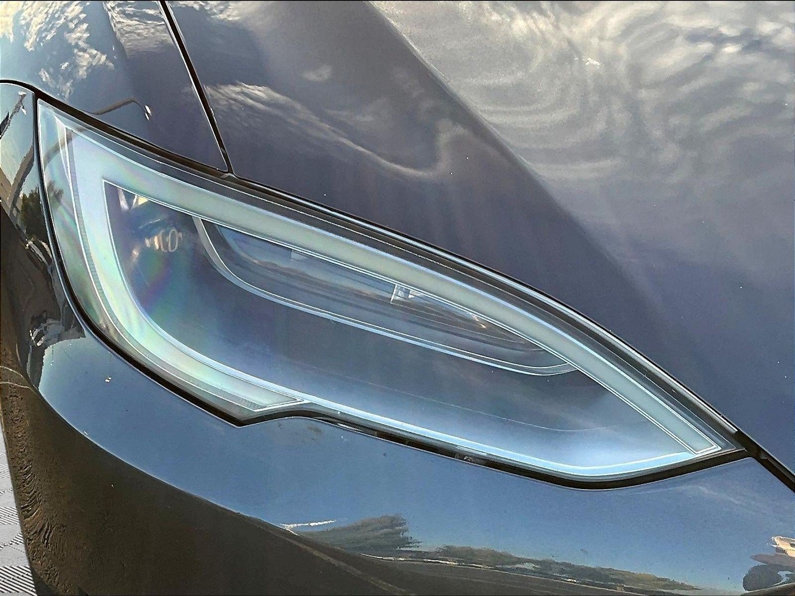 Used 2017 Tesla Model S 60 RWD image 31