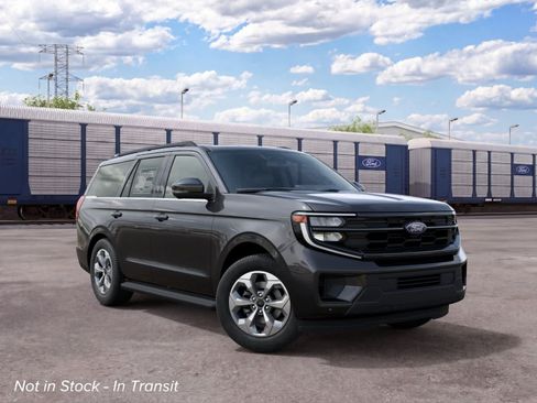 New 2027 Ford Expedition Active AWD/4WD image 4