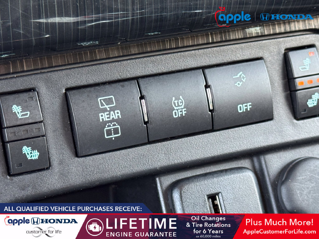Used 2016 Chevrolet Traverse LT FWD image 26