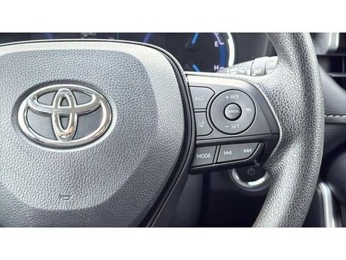 Certified 2025 Toyota RAV4 XLE AWD/4WD image 20
