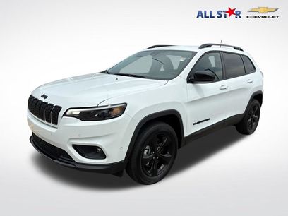 Used 2023 Jeep Cherokee Altitude Lux w/ Mopar Interior Package
