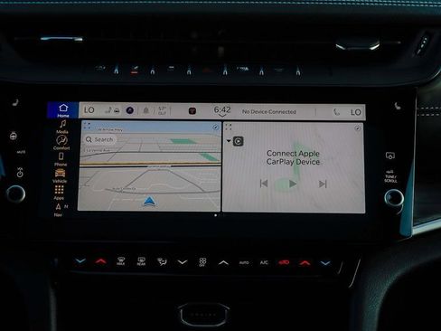 New 2026 Jeep Grand Cherokee Altitude RWD image 17