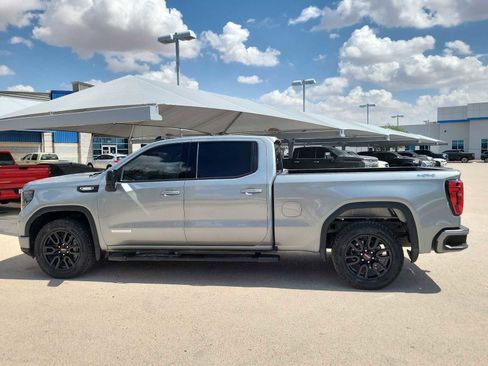 Used 2025 GMC Sierra 1500 Elevation image 3