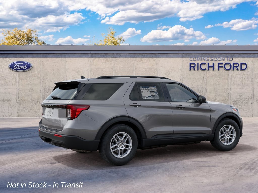 New 2027 Ford Explorer Active RWD image 6