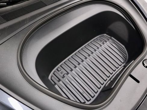 Used 2024 Tesla Model 3 Performance image 20