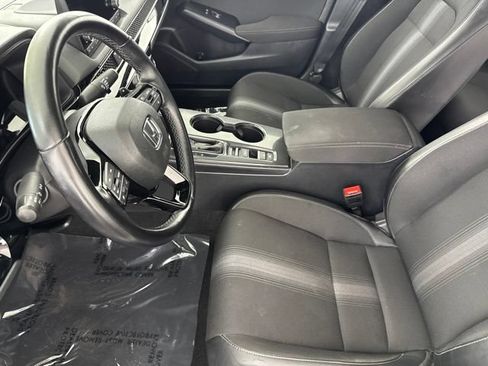 Used 2025 Honda Civic Sport image 25