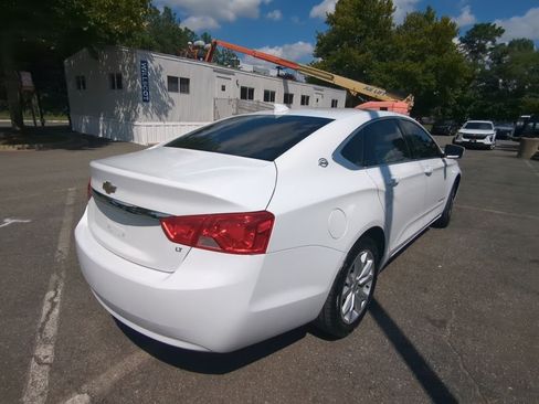 Used 2019 Chevrolet Impala LT w/ LT Convenience Package FWD image 3