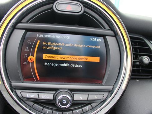 Used 2019 MINI Cooper Convertible FWD image 32