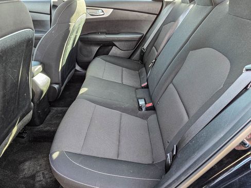 Used 2023 Kia Forte LXS image 23