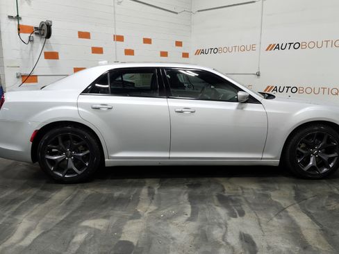 Used 2023 Chrysler 300 S image 19