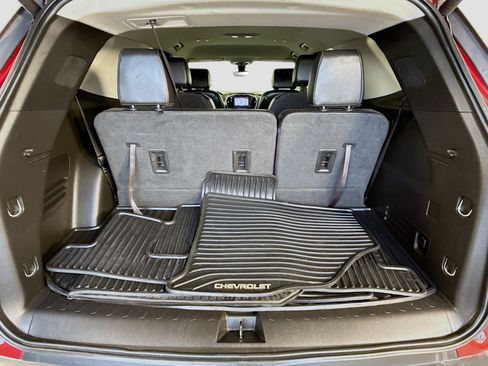 Used 2019 Chevrolet Traverse RS AWD/4WD image 28