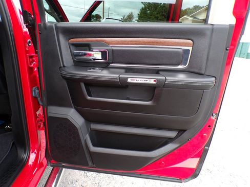 Used 2018 RAM 2500 Laramie w/ Off Road Package image 28