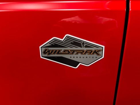 Used 2022 Ford Bronco Wildtrak AWD/4WD image 26