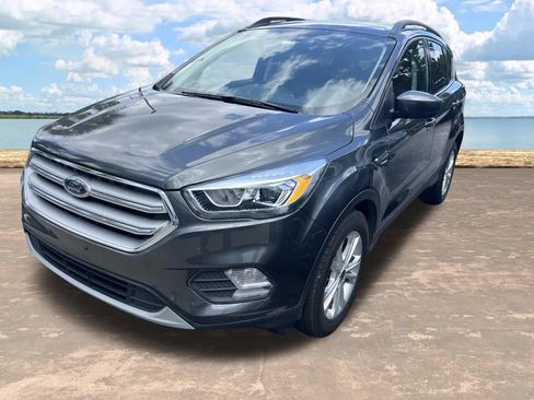 Used 2019 Ford Escape SEL FWD image 2