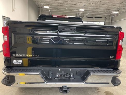 Used 2025 Chevrolet Silverado 1500 LT image 6