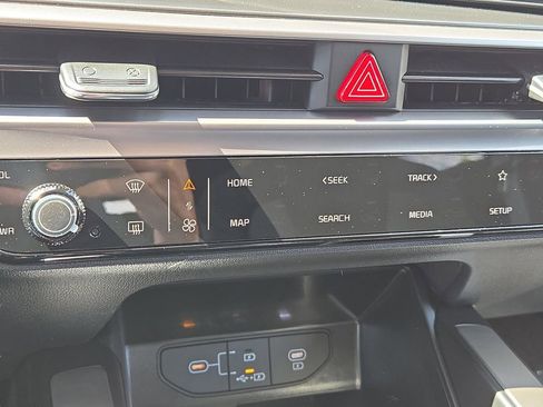 New 2026 Kia Sorento LX image 22