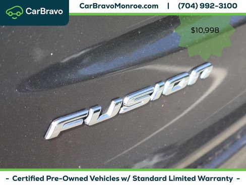 Used 2019 Ford Fusion Titanium FWD image 12