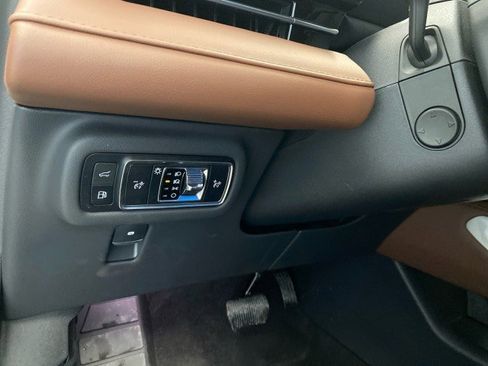 New 2026 Lincoln Nautilus Reserve image 17