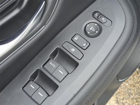 New 2026 Honda HR-V LX image 26