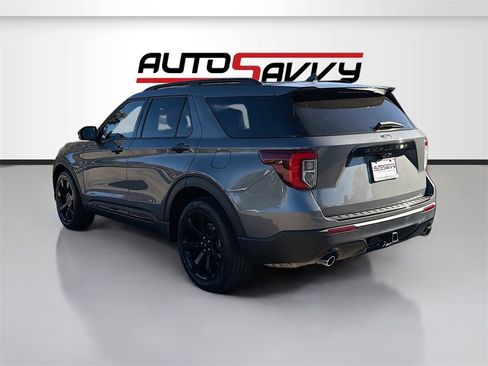 Used 2023 Ford Explorer ST-Line w/ Class IV Trailer Tow Package image 5