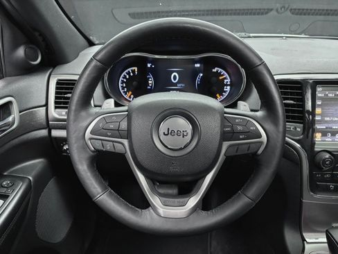 Used 2017 Jeep Grand Cherokee Altitude AWD/4WD image 39