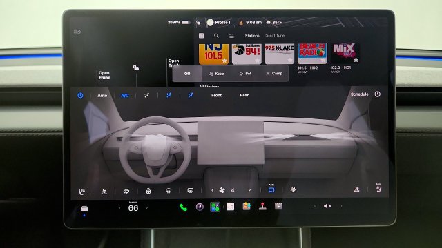 Used 2026 Tesla Model Y 2WD image 69